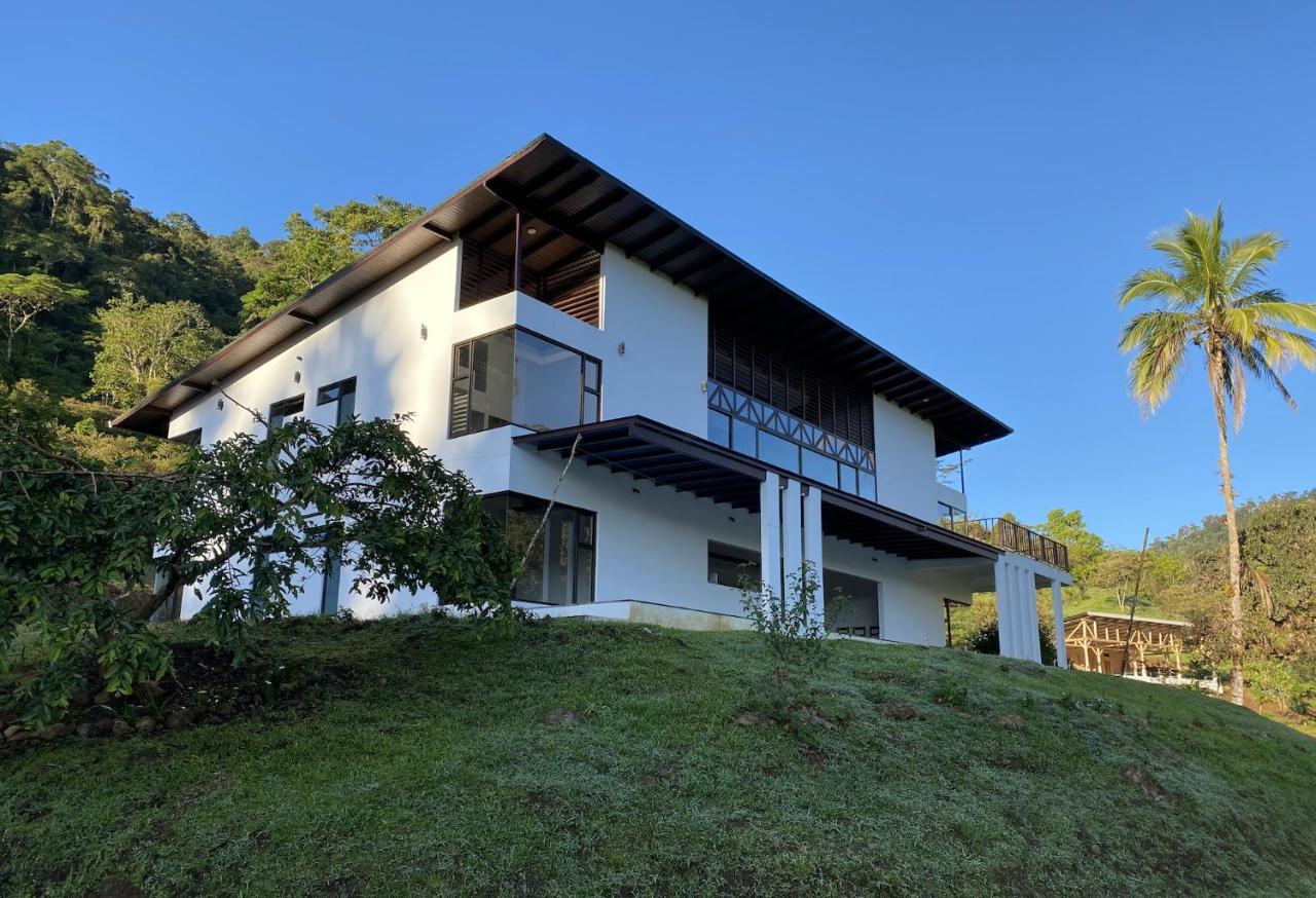 Arte De Plumas Birding Lodge Cartago Eksteriør bilde